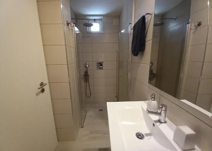 Manuel - Belch1952 アパート