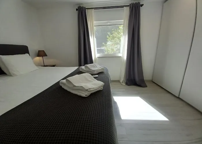 Manuel - Belch1952 * ラゴス