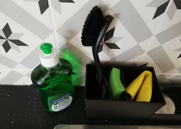 Manuel - Belch1952 アパート ラゴス